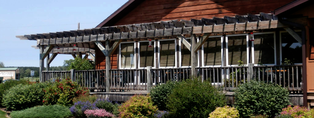Club House and Restaurant Quig #39 s Maplewood Golf Course Club House and Restaurant Quig #39 s Maplewood Golf Course
